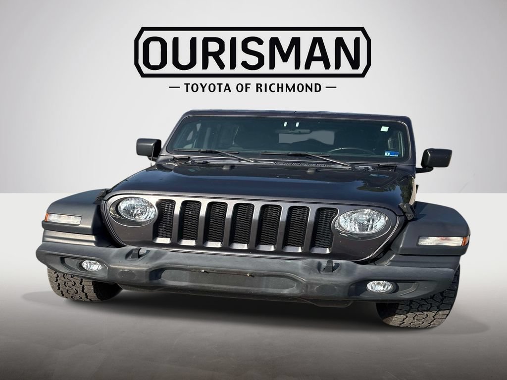 Used 2018 Jeep Wrangler Unlimited Sport S AWD/4WD image 2