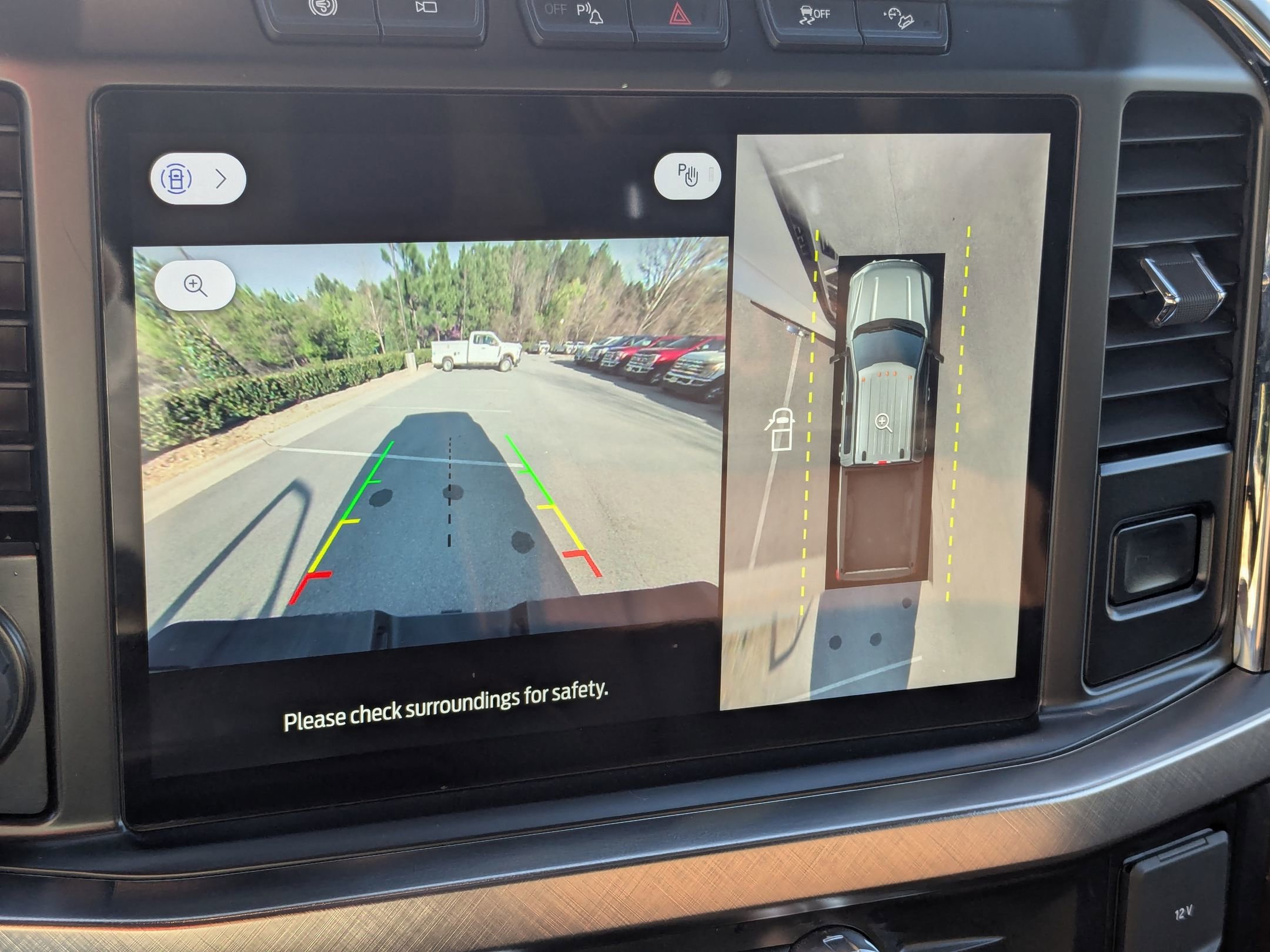 Used 2023 Ford F450 King Ranch w/ Chrome Package image 26