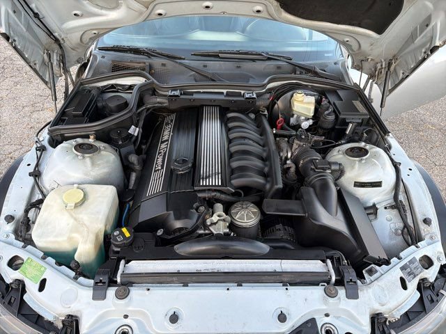 Used 2000 BMW M Roadster image 28