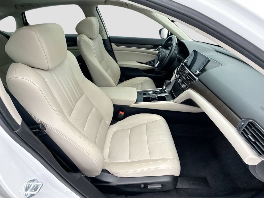 Used 2022 Honda Accord EX-L image 18