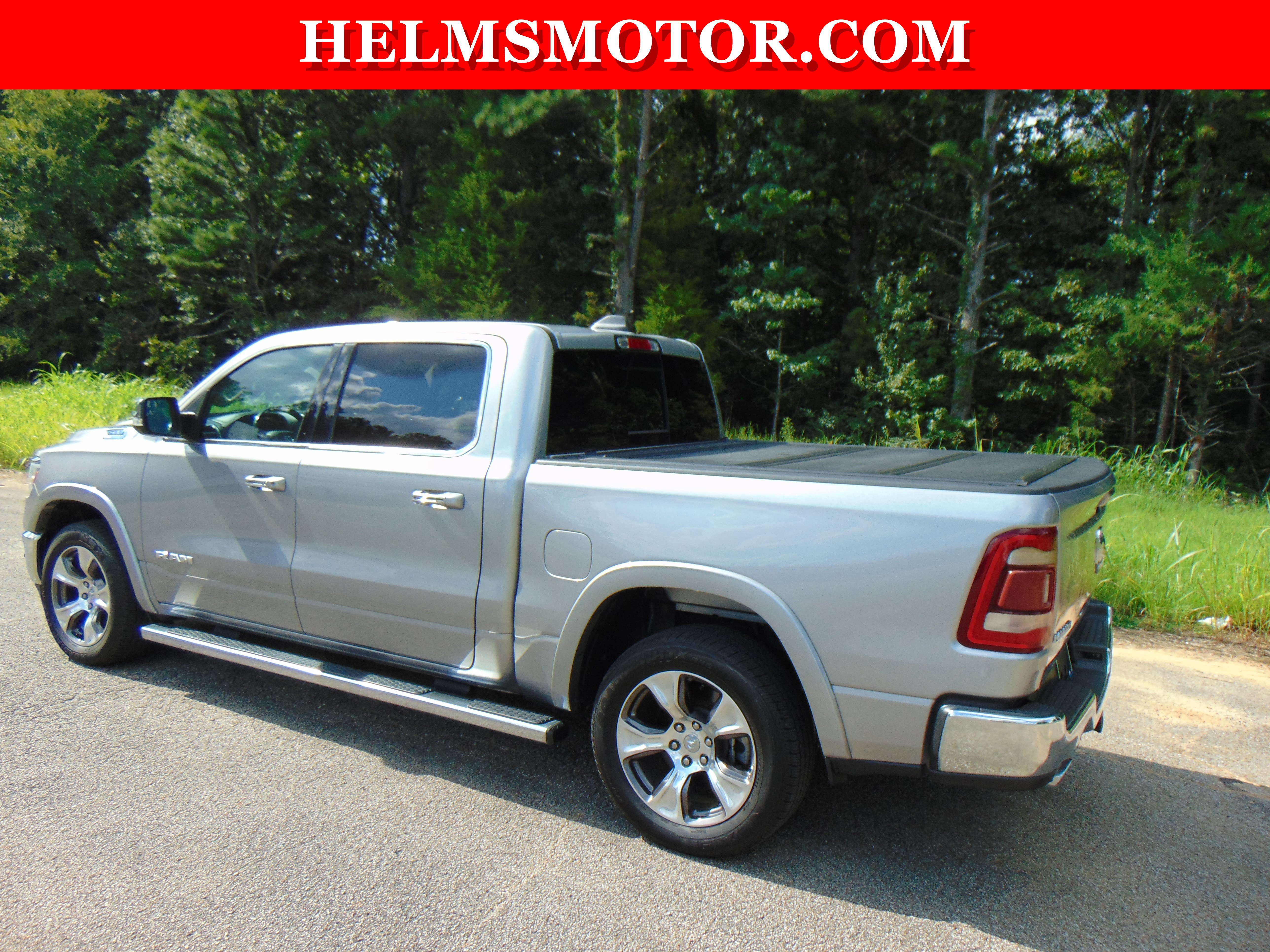 Used 2021 RAM 1500 Laramie AWD/4WD image 7