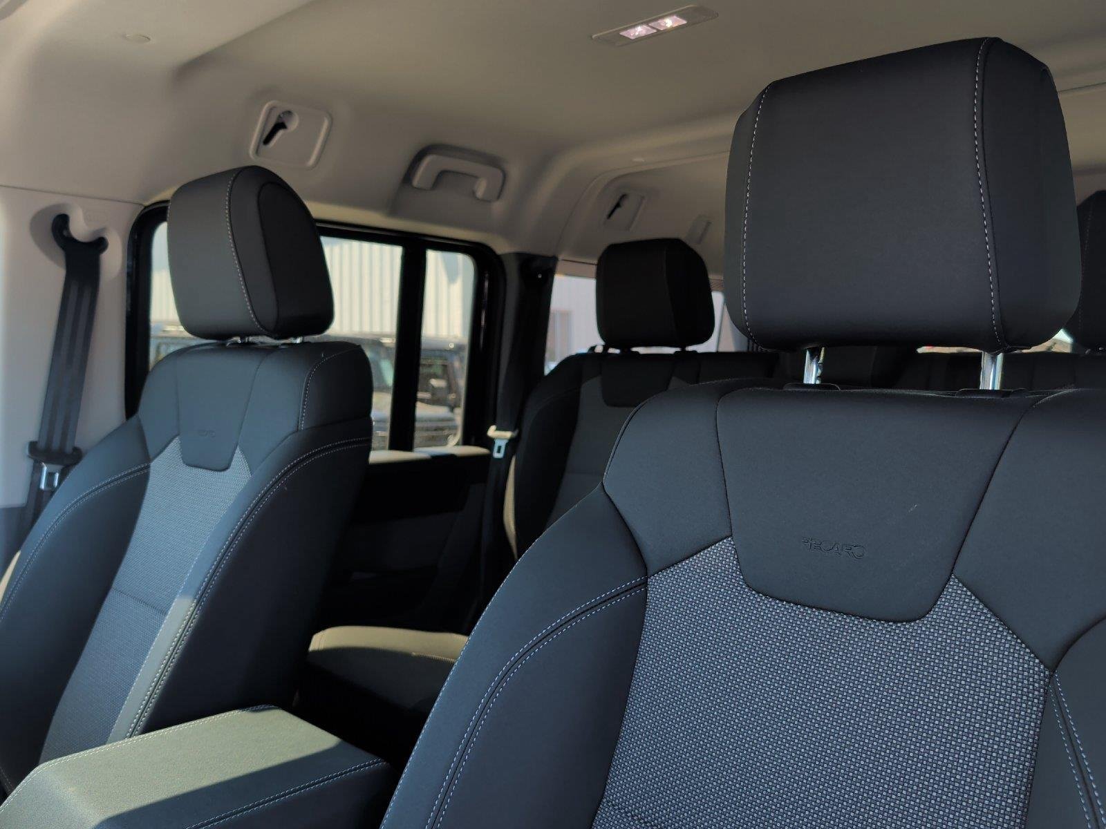 New 2025 INEOS Grenadier Station Wagon AWD/4WD image 31