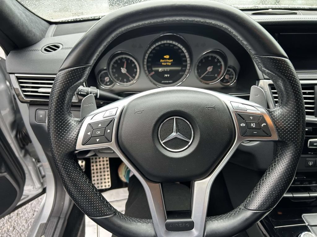 Used 2013 Mercedes-Benz E 63 AMG Sedan image 20