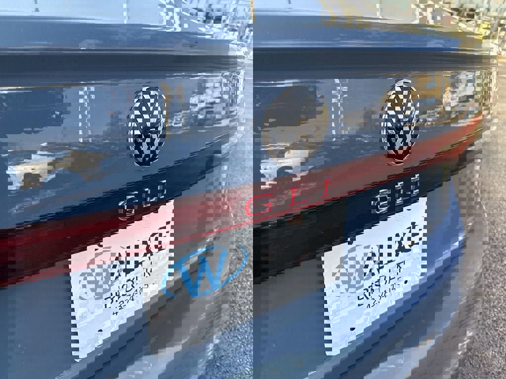 New 2026 Volkswagen Jetta GLI Autobahn FWD image 6