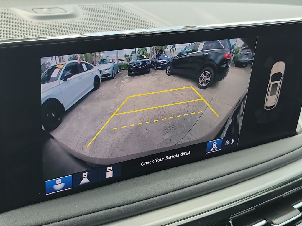 Used 2025 Acura MDX w/ Technology Package FWD image 32
