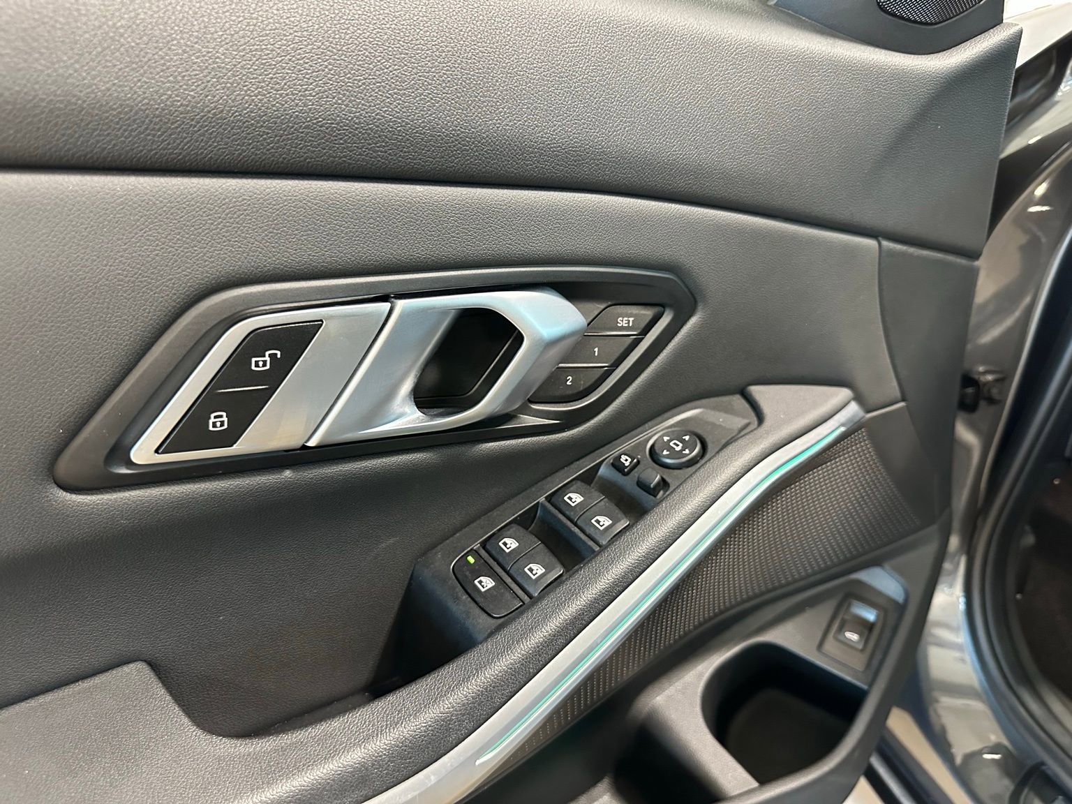 Used 2020 BMW M340i xDrive w/ Driving Assistance Package image 11