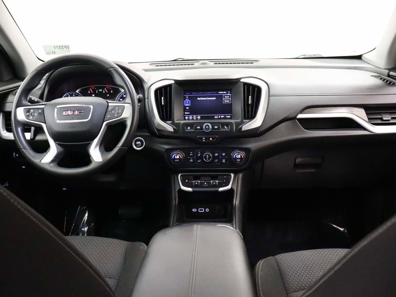 Used 2023 GMC Terrain SLE w/ Driver Convenience Package image 13