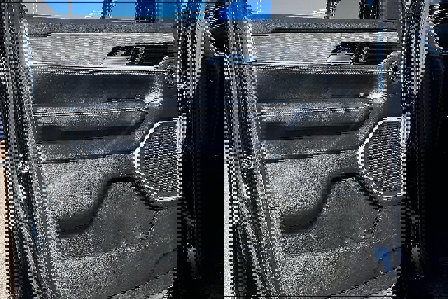 Used 2024 Jeep Wagoneer L Series II image 20