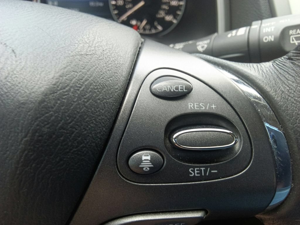 Used 2021 Nissan Murano SV FWD image 25