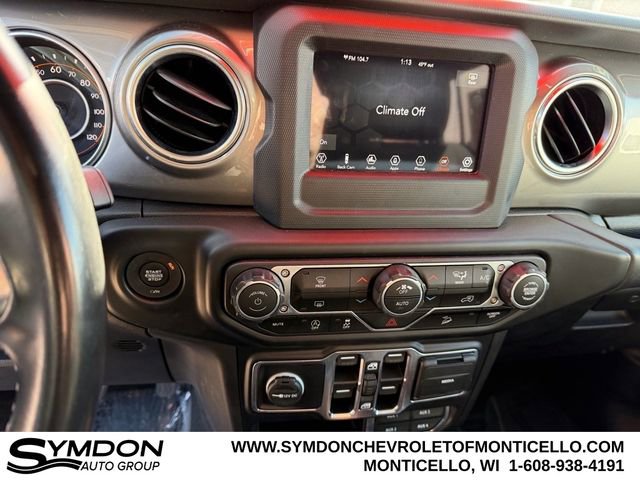 Used 2020 Jeep Wrangler Unlimited Sahara image 12