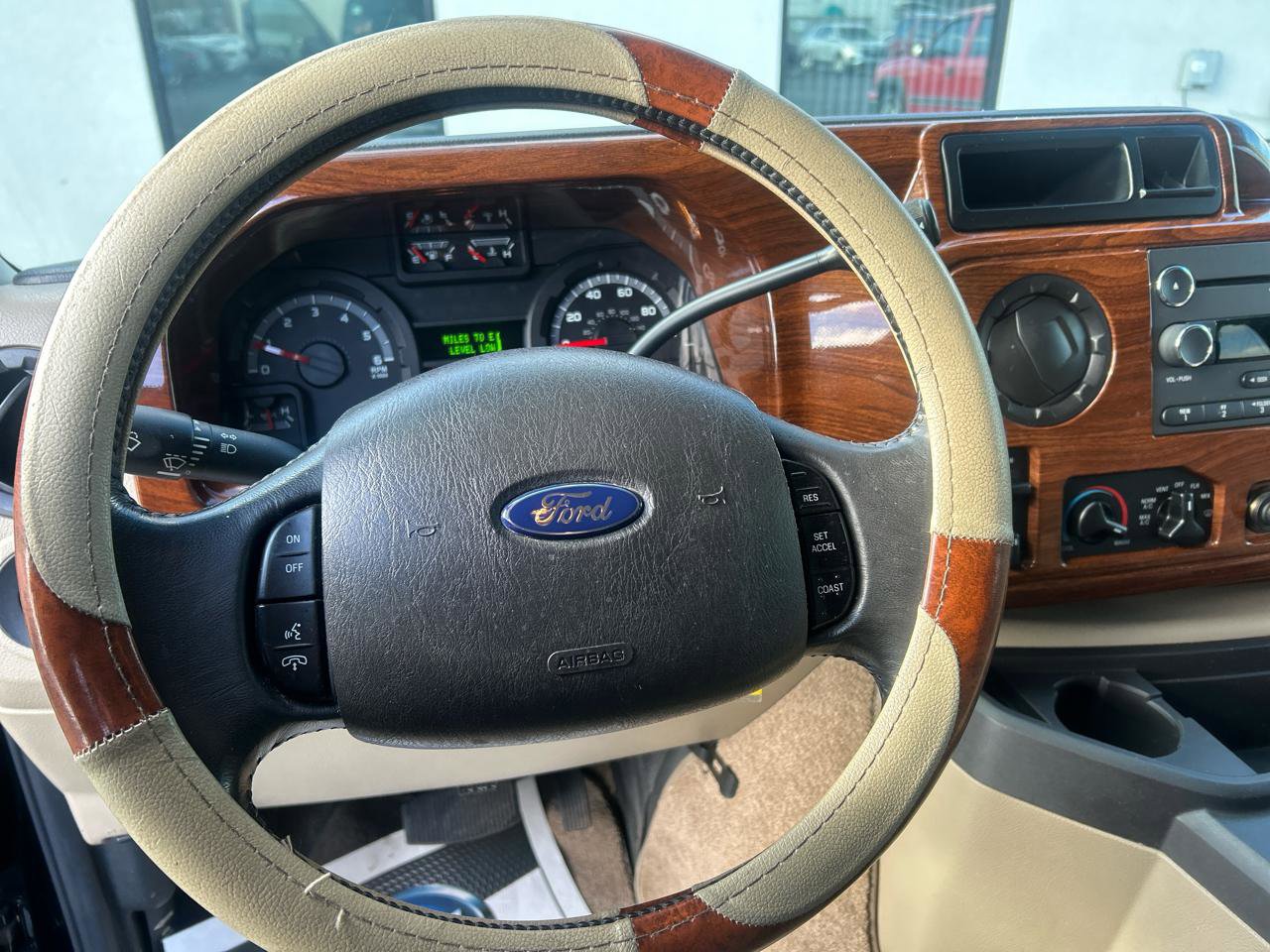 Used 2012 Ford E-150 and Econoline 150 w/ RV Plus Pkg image 11