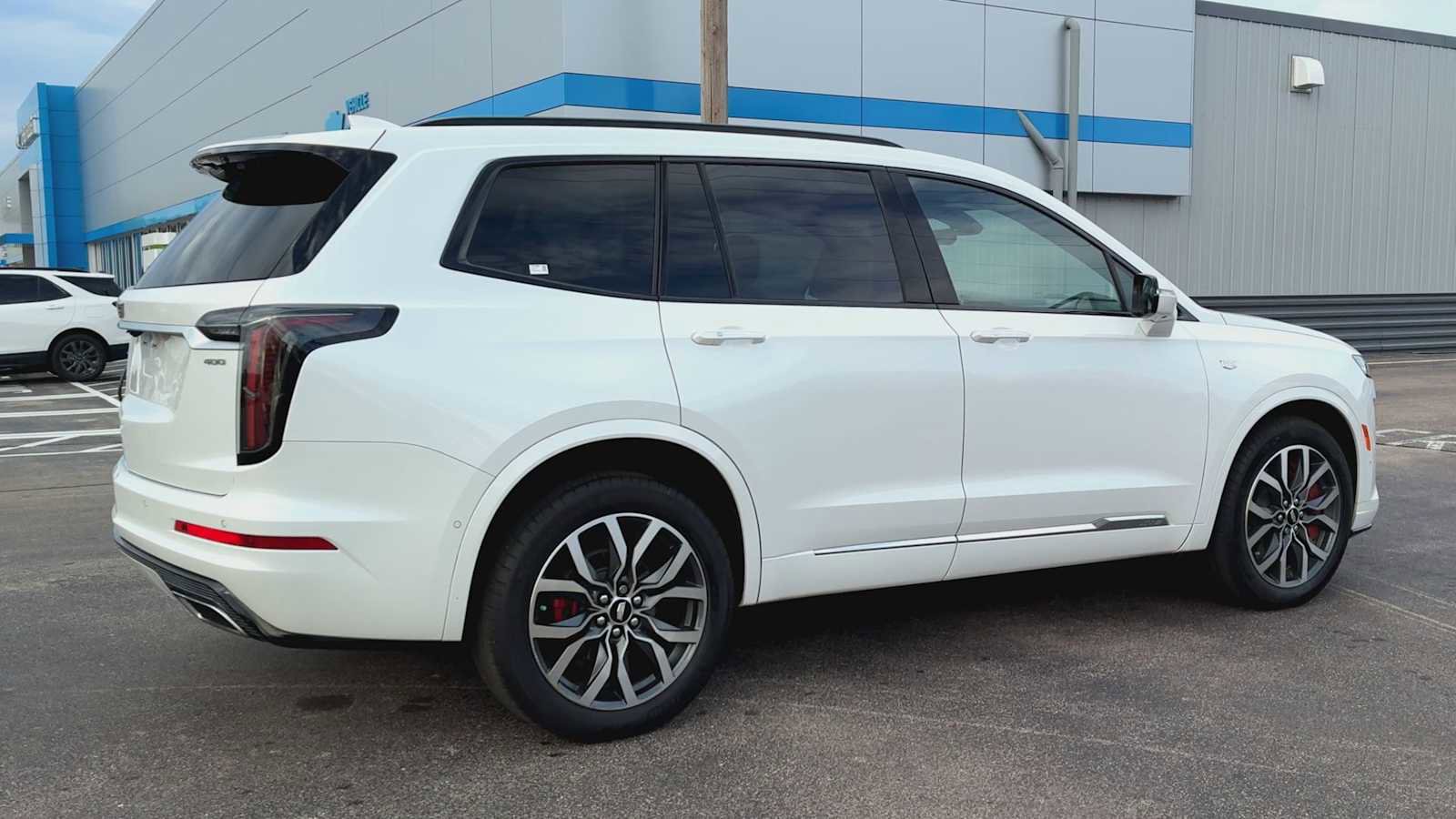 Certified 2023 Cadillac XT6 Sport image 2