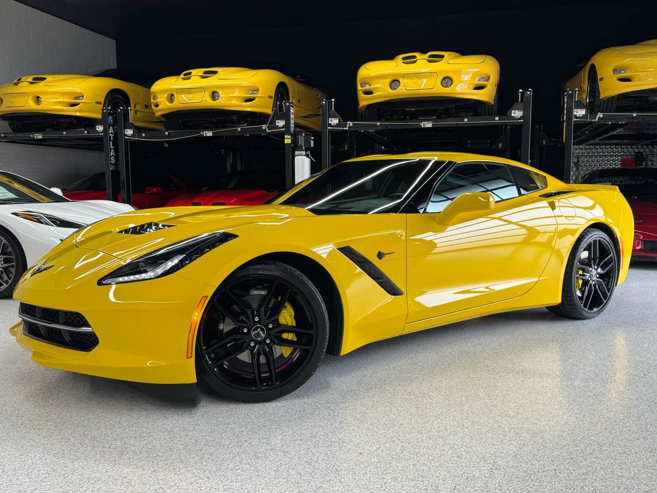 Used 2015 Chevrolet Corvette Stingray Coupe w/ 2LT Preferred Equipment Group image 3