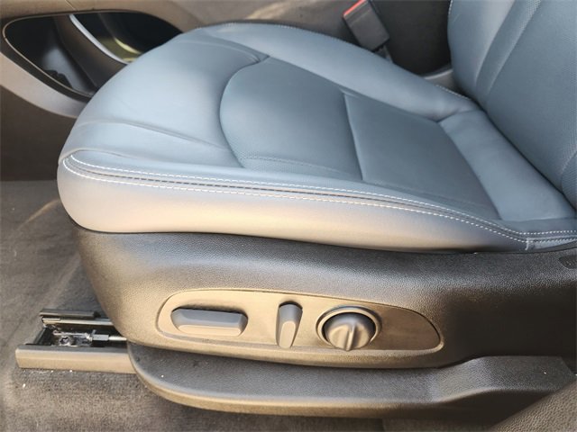 Used 2023 Buick Enclave Essence w/ Experience Buick Package image 31