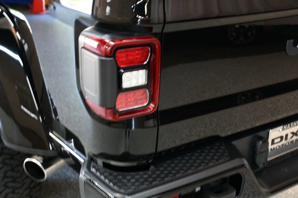Used 2022 Jeep Gladiator Overland AWD/4WD image 14