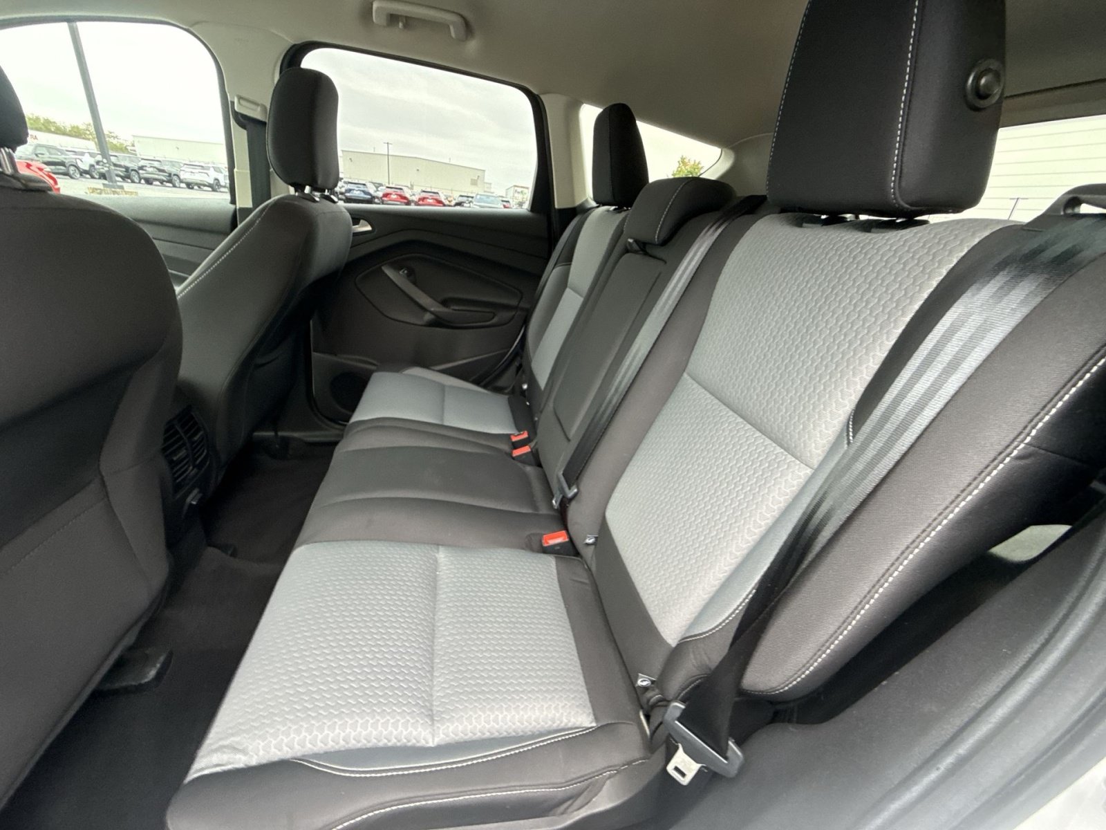 Used 2019 Ford Escape SE AWD/4WD image 25