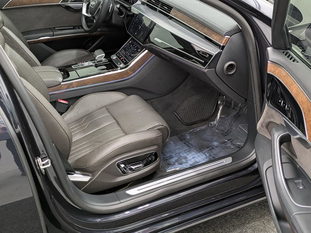 Used 2021 Audi A8 L 3.0T w/ Executive Plus Package AWD/4WD image 40