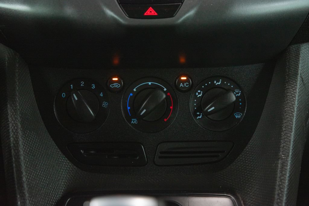 Used 2015 Ford Transit Connect XL FWD image 30
