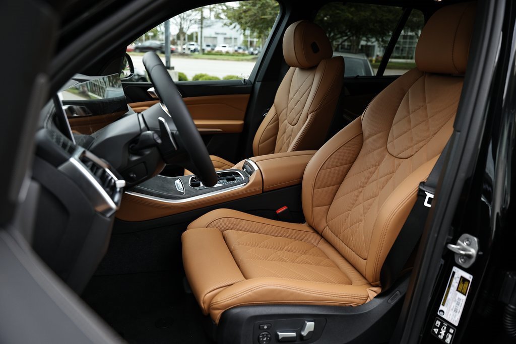 New 2026 BMW X5 xDrive40i w/ M Sport Package image 21