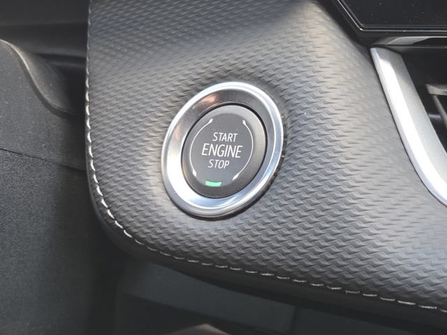 New 2026 Chevrolet Equinox LT w/ Safety and Technology Package FWD image 14