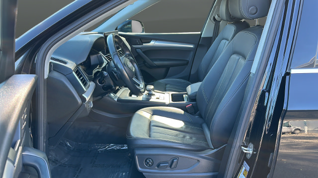 Used 2023 Audi Q5 2.0T Premium Plus AWD/4WD image 9
