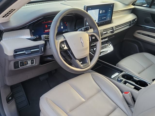 Certified 2024 Lincoln Corsair FWD image 9