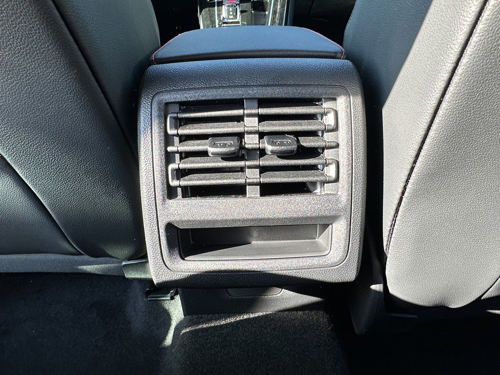 New 2026 Volkswagen Golf SE image 8