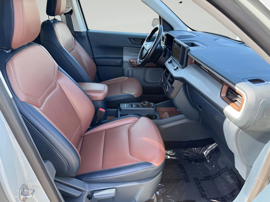 Used 2022 Ford Maverick Lariat image 30