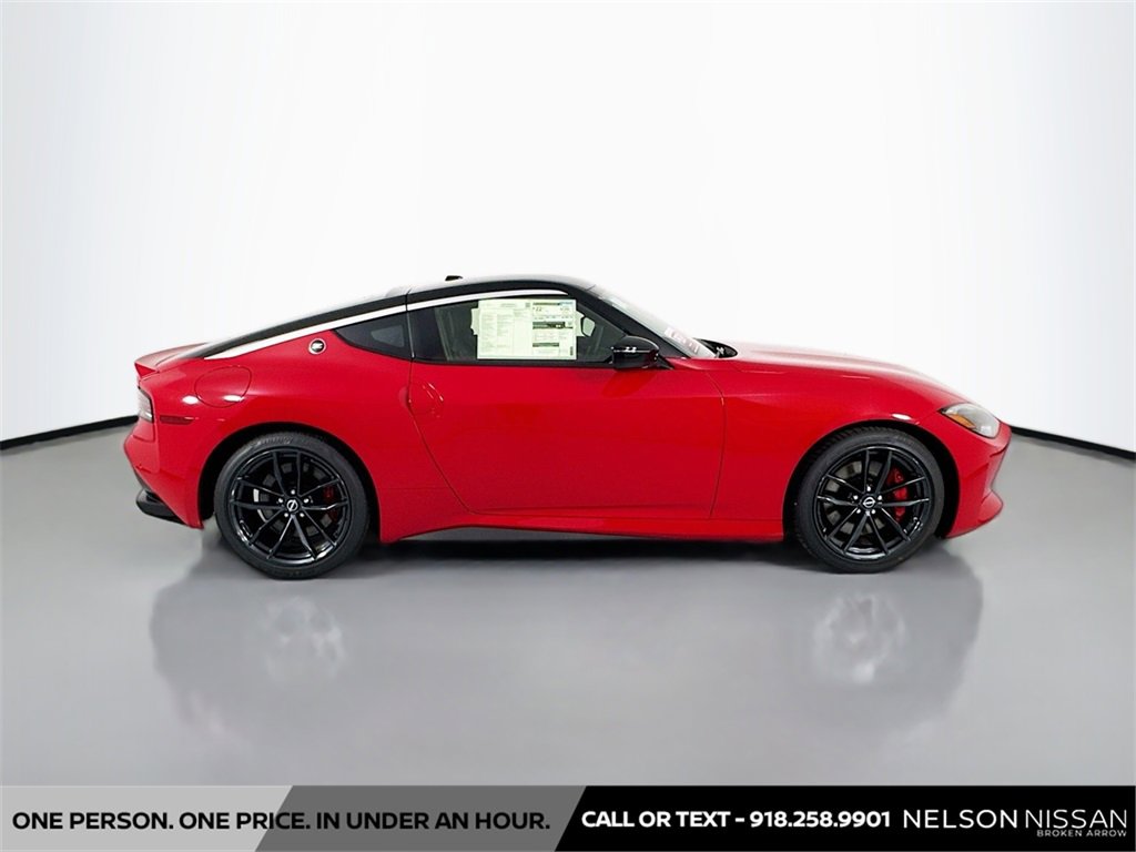 New 2025 Nissan Z Performance w/ Floor Mat Package image 4