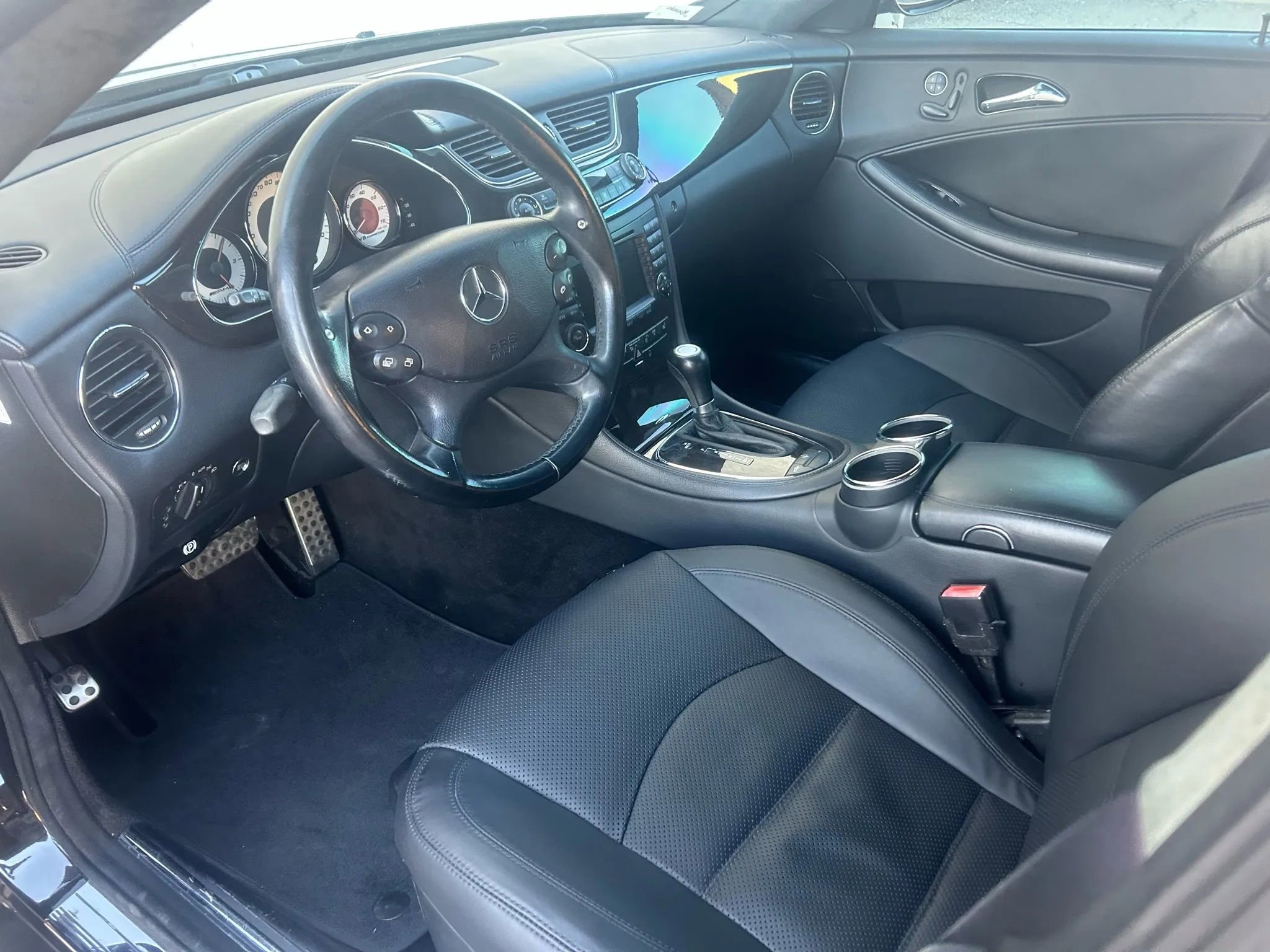 Used 2006 Mercedes-Benz CLS 55 AMG image 11