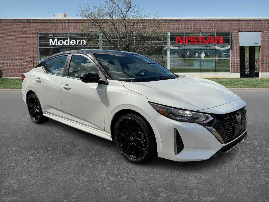 Certified 2024 Nissan Sentra SR w/ SR Premium Package image 5