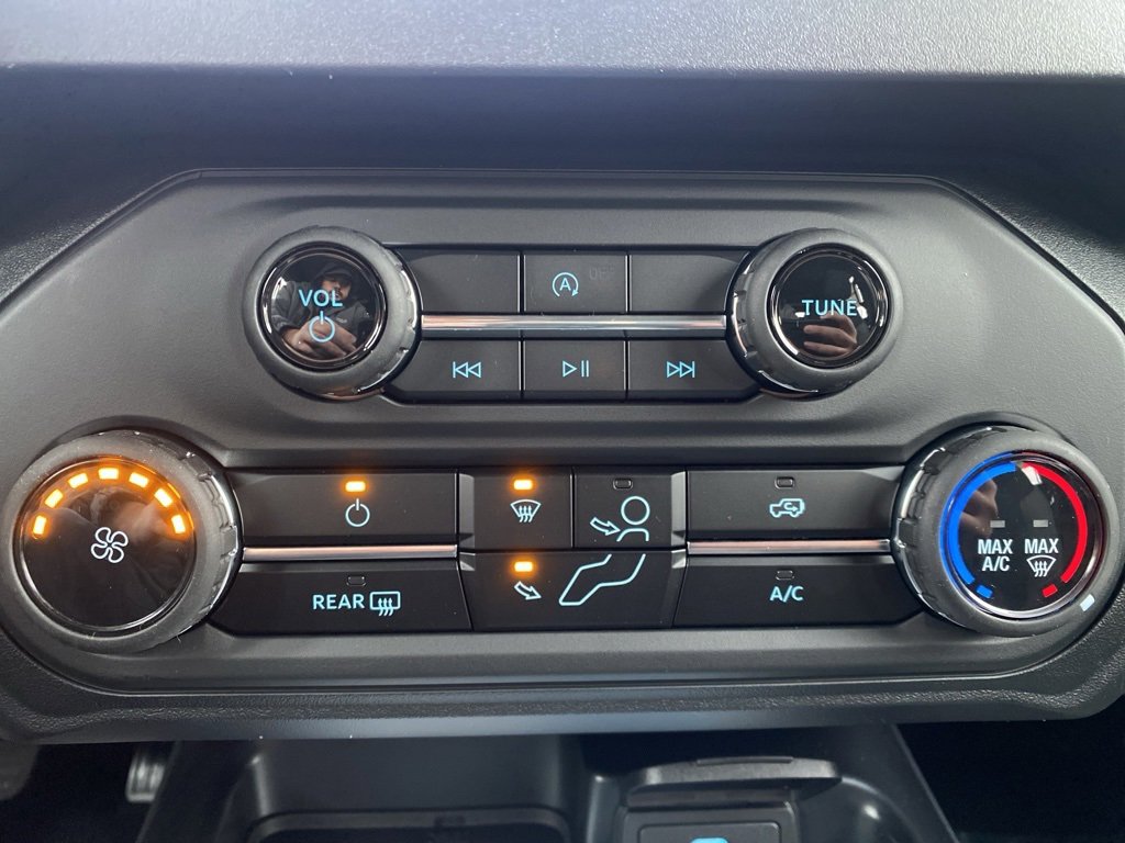 New 2025 Ford Bronco 4-Door image 14