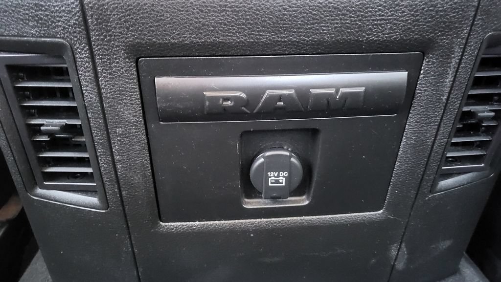 Used 2019 RAM 1500 Lone Star AWD/4WD image 26