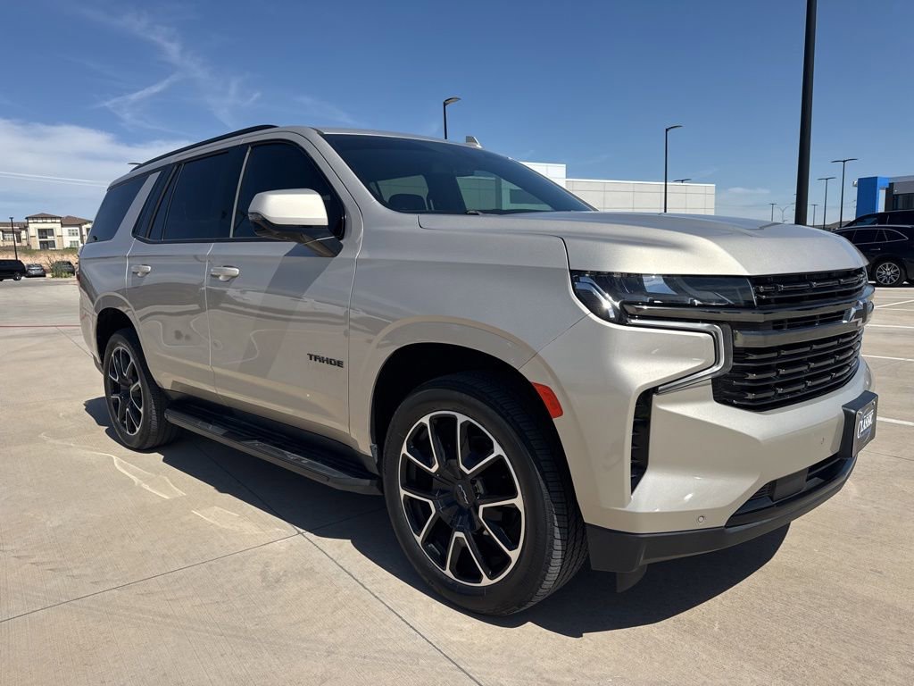 Used 2022 Chevrolet Tahoe RST w/ Luxury Package RWD image 7