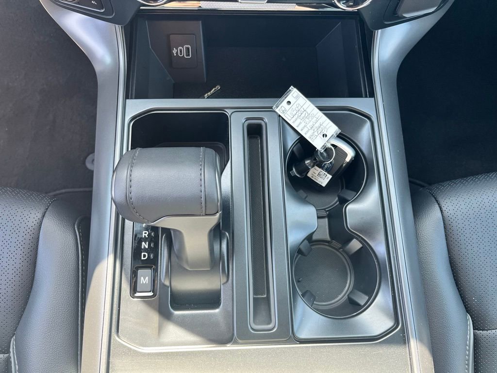 New 2026 Ford F150 Lariat w/ Equipment Group 501A Mid image 21