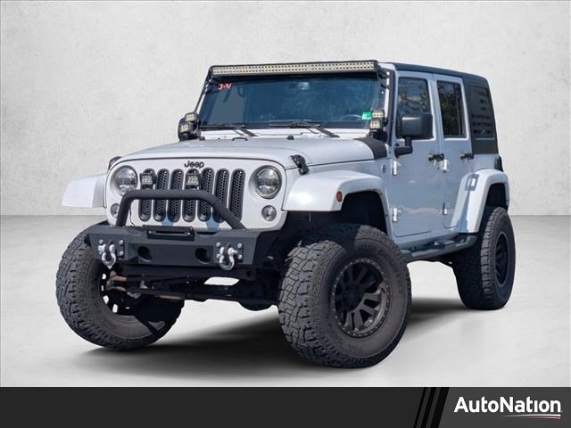 Used 2015 Jeep Wrangler Unlimited Sahara w/ Max Tow Package image 1