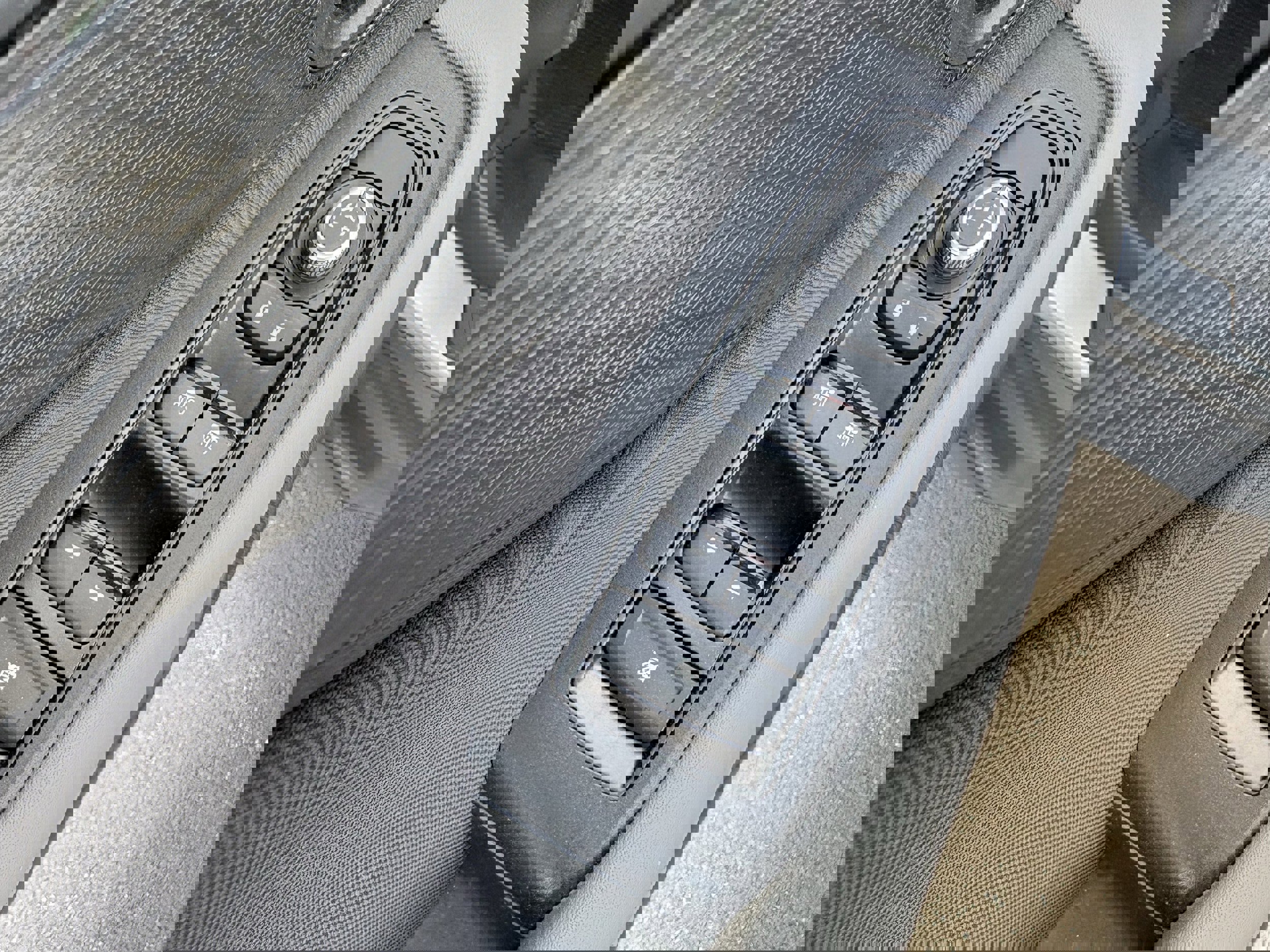 Used 2021 Subaru Outback Premium image 27