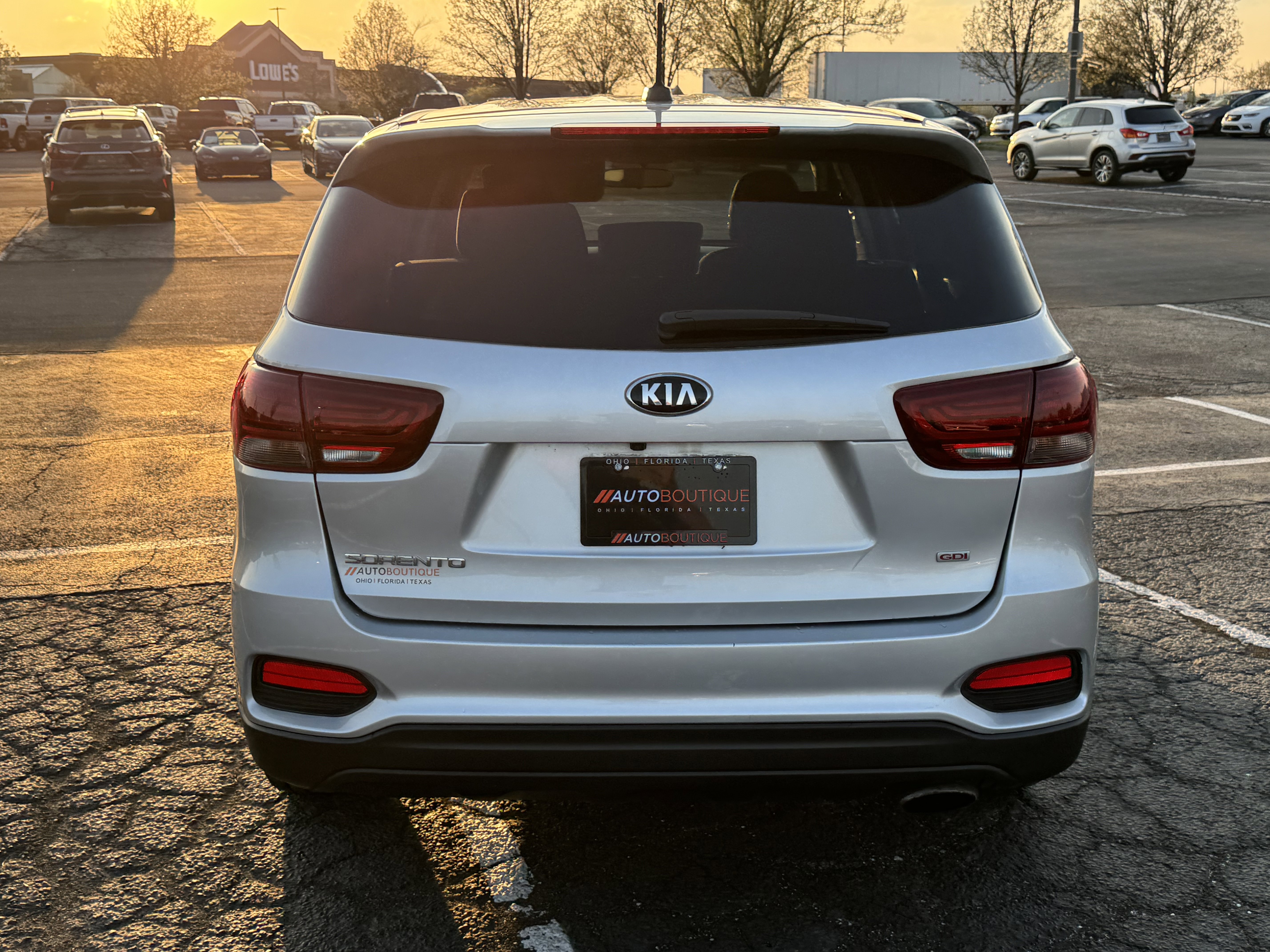 Used 2020 Kia Sorento L image 12