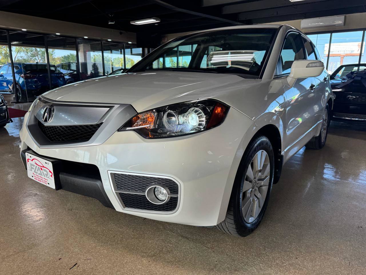 Used 2010 Acura RDX SH-AWD image 3