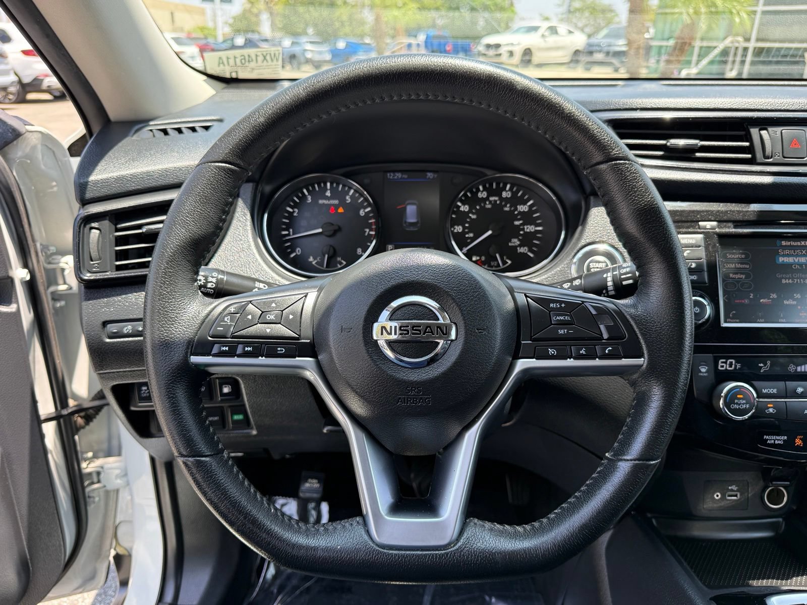 Used 2020 Nissan Rogue SV FWD image 23