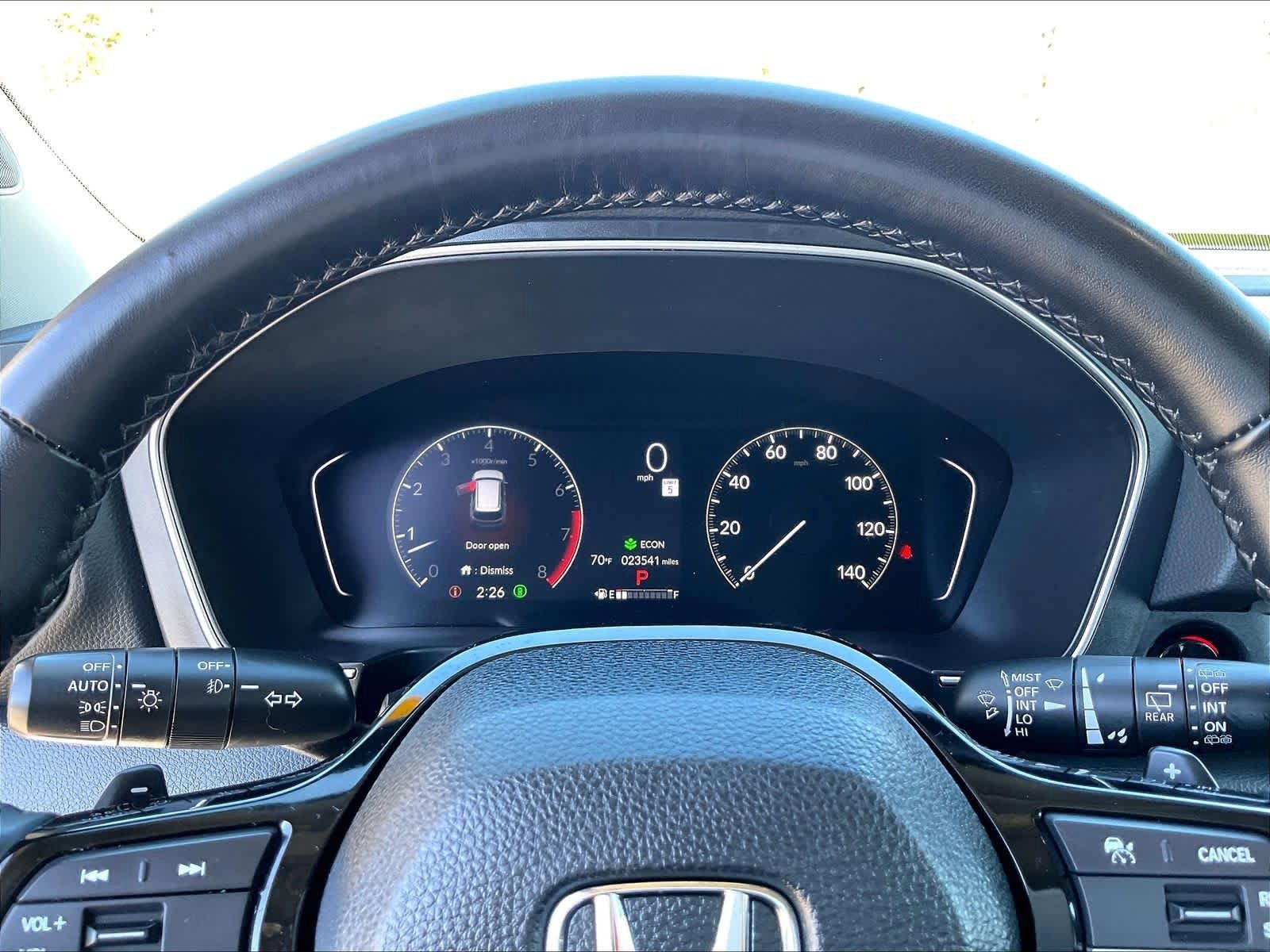 Used 2025 Honda Pilot Touring image 26