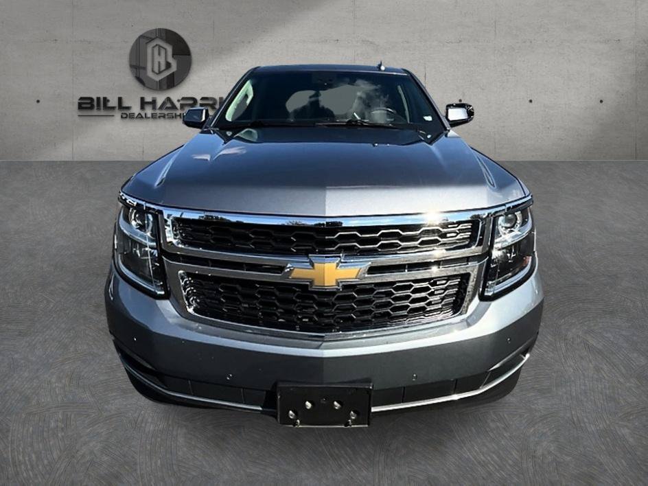 Used 2019 Chevrolet Tahoe LT w/ Luxury Package AWD/4WD image 2