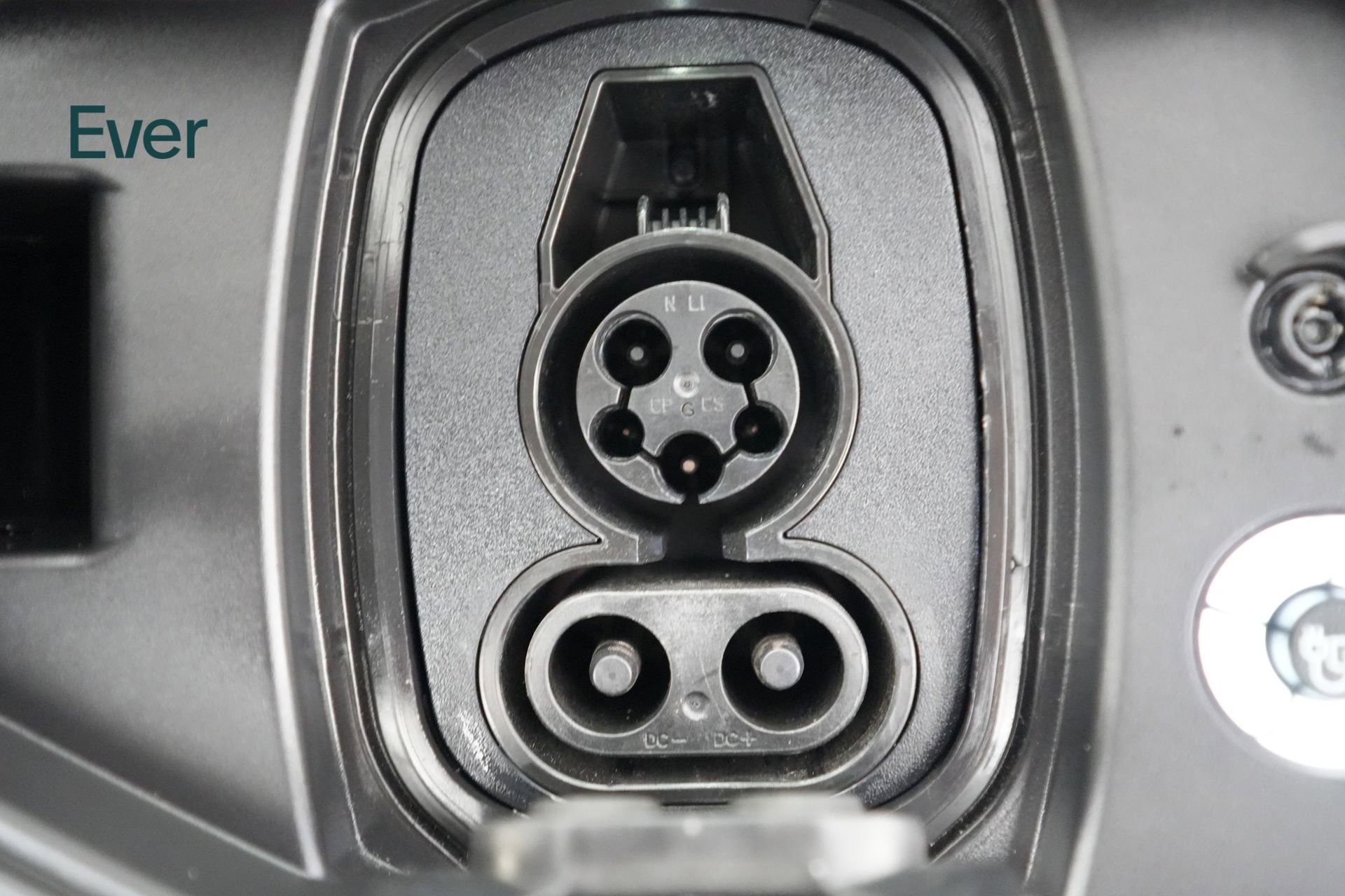 Used 2024 Ford F150 Lightning Flash image 11