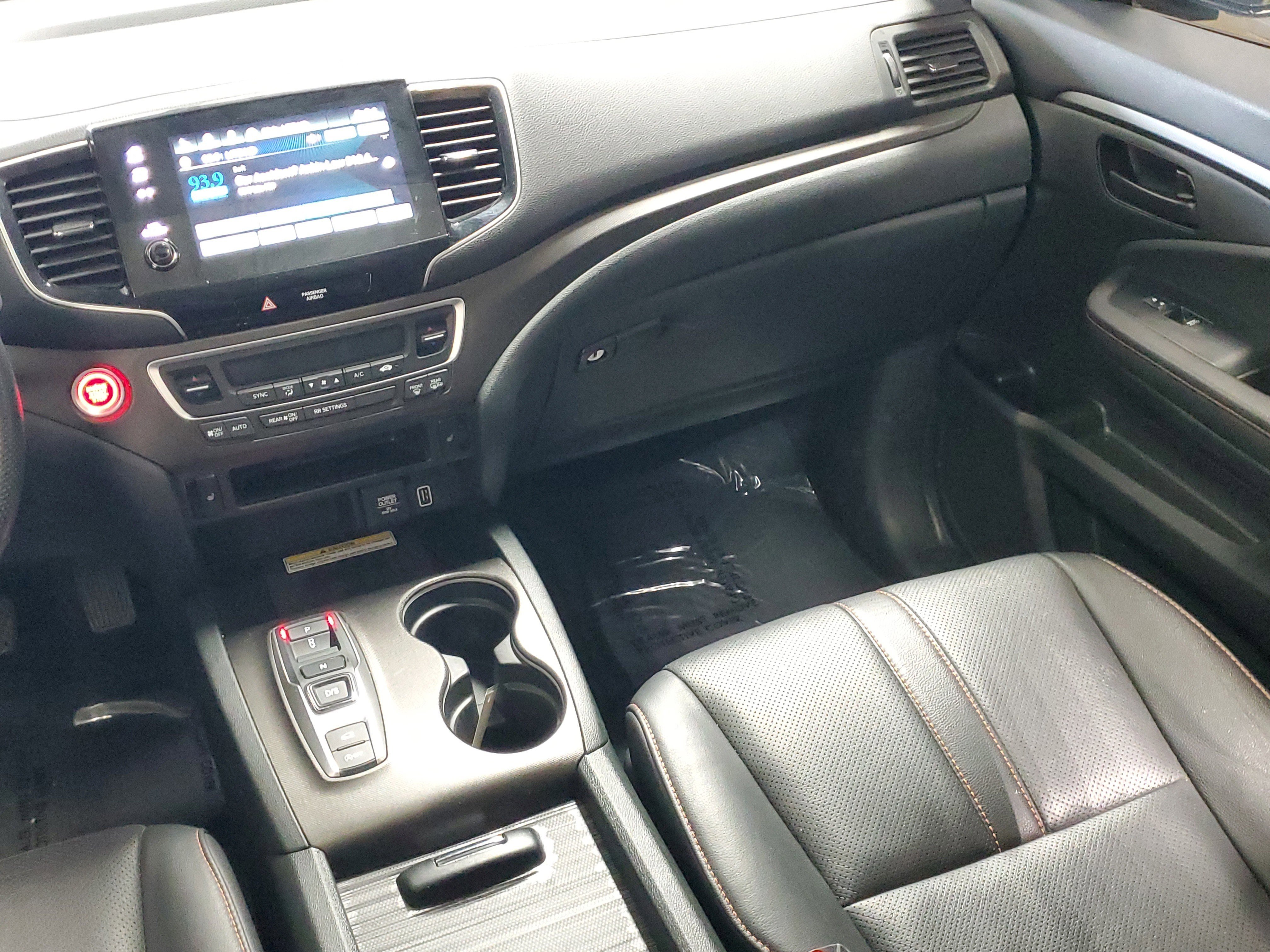 Used 2023 Honda Passport TrailSport image 17