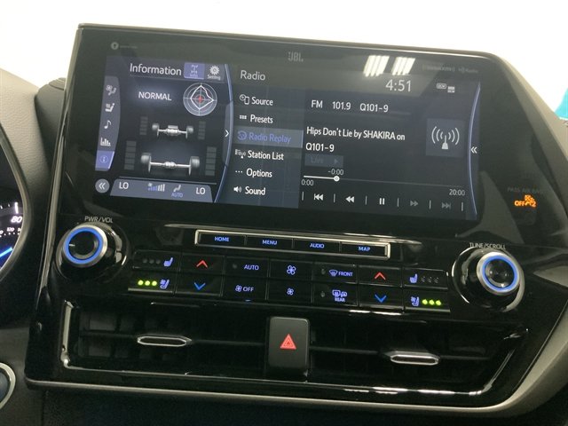Used 2020 Toyota Highlander Limited AWD/4WD image 34