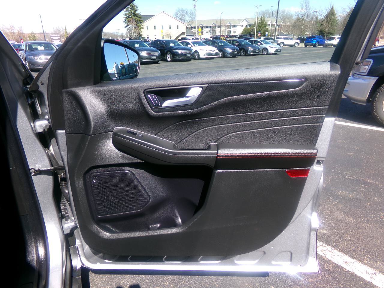 Used 2024 Ford Escape ST-Line Select w/ Tech Pack #1 AWD/4WD image 35