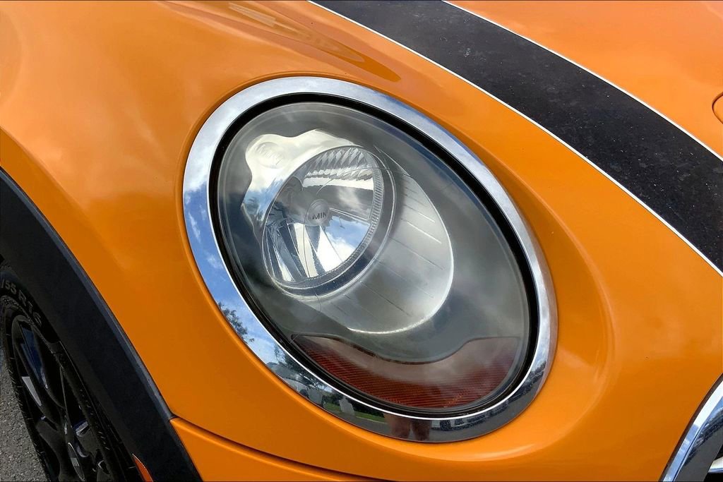 Used 2015 MINI Cooper S image 27