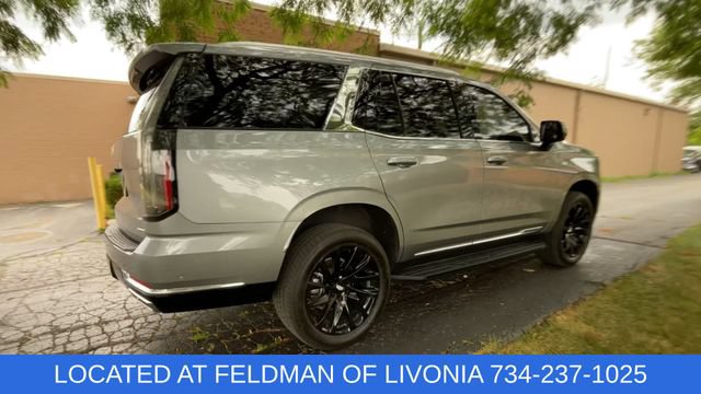 Certified 2025 Cadillac Escalade Luxury w/ LPO, Floor Liner Package AWD/4WD image 8