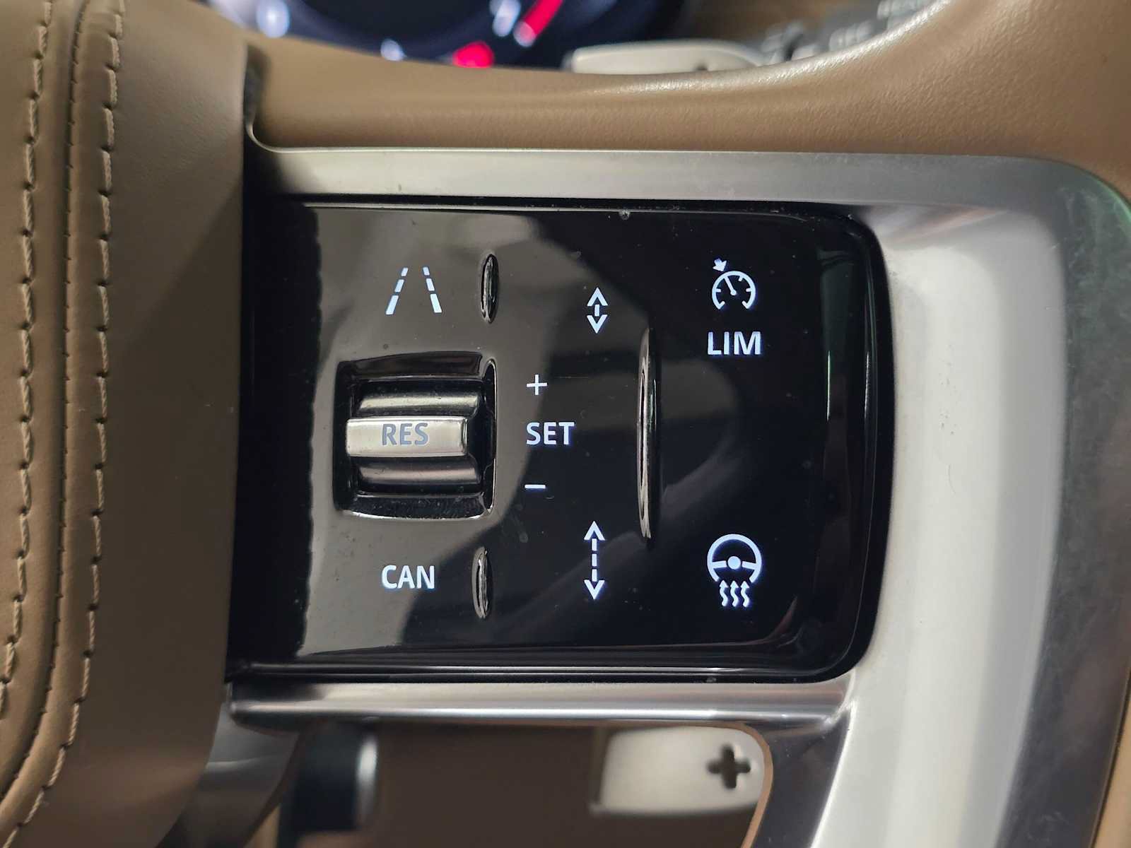 Used 2023 Land Rover Range Rover Autobiography AWD/4WD image 31