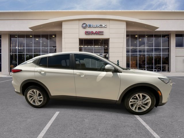 Certified 2024 Buick Envista Preferred w/ Convenience II Package FWD image 21